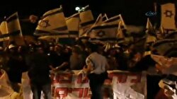 İsrail'de çirkin gösteri