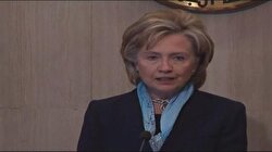Clinton Geri Adım Attı