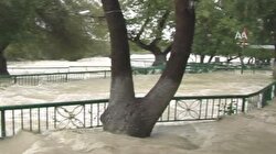 Antalya’da Sağanak Yağış