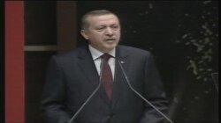 Merkel'e sert tepki