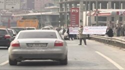 Benzin zammına ilginç protesto