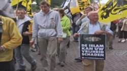 Belçika'da cami protestosu