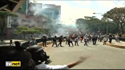 Venezuela'da gösteriler sürüyor
