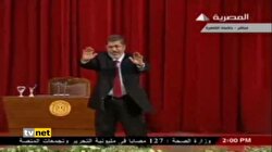 MURSI'DEN ASKERİ KONSEY'E REST ÇEKEN KARAR