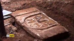 YOROS KALESİ KİTABESİ BULUNDU