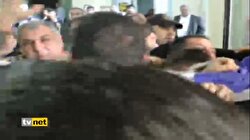 ESNAF BELEDİYEYİ BASTI