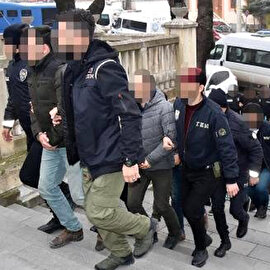 İzmir merkezli 43 ilde FETÖ operasyonu