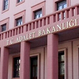 Adalet Bakanlığı'nda FETÖ operasyonu: 71 gözaltı