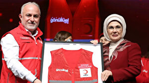 Emine Erdoğan'dan Kırmızı Yelek Uluslararası Gönüllülük Ödül Töreni'ne ilişkin paylaşım