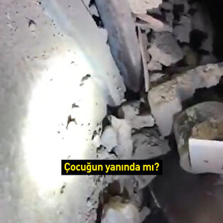Mehmetçiğin sesini titreten cevap: 'Çocuğum yanımda'