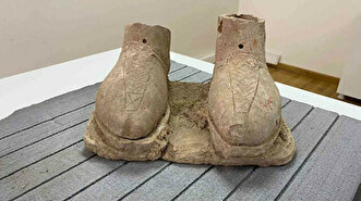 Farmer stumbles upon remains of terracotta statue never before seen in Anatolia