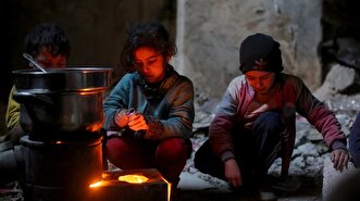 Syrians in Eastern Ghouta trapped in shelters