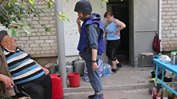 Ukrainian civilians in Soledar continue to wait for evacuation