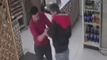 Fight club: Brawl breaks out between thief and business owner in Turkey