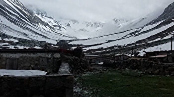 حالة جوية نادرة الحدوث في أيار.. تساقط الثلوج على المرتفعات الجبلية في ريزه