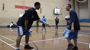 Sokak basketbolunun en yetenekli adamı!