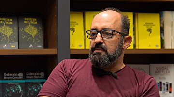 Sinan Canan: “Hayat, insanın ne için burada olduğunu keşfetmesi gereken bir yolculuktur.”