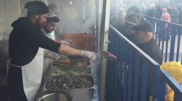 Hamsi yediler, kan verdiler, horon oynadılar