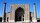 Semerkand'ın simgesi Registan Meydanı'nı süsleyen üç abideden biri, Uluğ Bey Medresesi.<br>