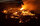 ÇATLAKLARDAN LAV DUMAN PÜSKÜRÜYOR<br><br>Yerel basındaki haberlerde, patlamanın meydana geldiği alanda yerde oluşan çatlaklardan lav ve duman püskürdüğü belirtildi.