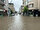 Manisa'nın Akhisar ilçesinde, etkili olan sağanak hayatı olumsuz etkiledi.<br><br>Meteoroloji'nin verilerine göre, metrekareye 80 kilogram yağışın düştüğü ilçede ev ve iş yerlerini su bastı, cadde ve sokaklar göle döndü.