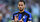 Sunulacak teklifte rakamlar netleşiyor<br><br>İtalyan medyasından La Gazzetta'nın edindiği bilgiye göre ise; Fenerbahçe, Hakan Çalhanoğlu için Inter'e 20 milyon euroluk bir teklif sunmaya hazırlanırken, yıldız futbolcuya da yıllık 6 milyon euro + bonuslar şeklinde teklif yapmayı planlıyor. Teklife sıcak bakan Çalhanoğlu’nun "Başkanım bonservisimi alırsanız, Fenerbahçe'de oynamak isterim." dediği gelen bilgiler arasında. Öte yandan İtalyan kulübü ile bonservis görüşmelerinde bulunan Ali Koç, İnter’in yıldız oyuncu için talep ettiği 35 milyon euroyu düşürmek için yoğun çaba sarf ediyor.