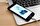 iPhone — Bilgisayara Yedekleme (iTunes ve Finder)<br>Windows veya macOS Mojave ve öncesi: iTunes kullanın.<br><br>macOS Catalina ve sonrası: iTunes kaldırıldı; Finder üzerinden iPhone yedeklenir.<br><br>Temel adımlar (kabloyla):<br><br>iPhone’u kablo ile bilgisayara bağlayın.<br><br>iTunes (Windows/Mac eski) veya Finder (MacOS Catalina+) açın.<br><br>Cihazınızı seçin → Backups/Genel bölümünde “Back Up Now” / “Yedekle” seçeneğini kullanın.<br><br>Şifreli yedekleme (Encrypt backup) seçeneğini işaretlerseniz; parolalar, sağlık verileri gibi hassas bilgiler de yedeklenir.