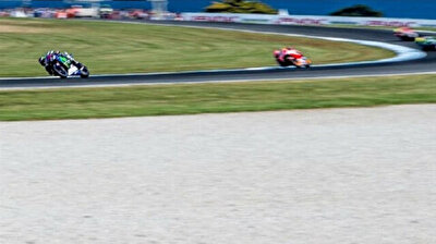 Spanish rider Vinales dies in motorsport crash