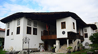 متحف التاريخ.. مبنى عثماني يحتضن تراث إشقودرة الألبانية