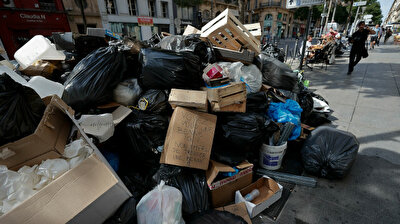 Marseille filled with garbage as collectors in French city continue strike