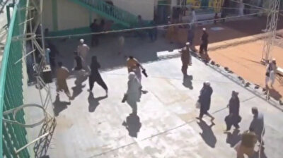 Deadly Daesh attack on mosque in Afghanistan caught on tape