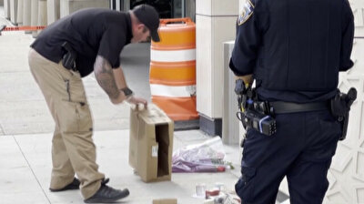 Suspicious package left in front of Turkevi Center in New York