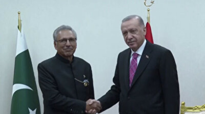 Erdogan, Alvi meet in Turkmenistan