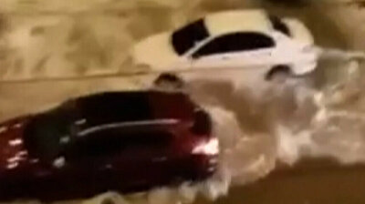 Massive waves turn streets into Atlantis in Turkey's Bursa