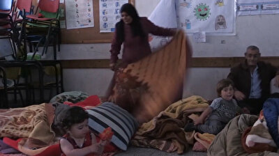 Gazan families shelter in schools amid renewed Israel attacks