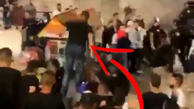 Palestinian youth fly kicks Israeli police during Al-Aqsa Mosque raid