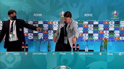 Soccer star Locatelli copies Ronaldo, chucks away Coca-Cola bottles