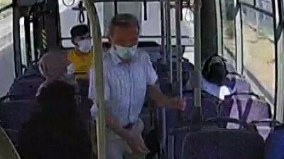 Bus driver rushes passenger to hospital after woman faints in Turkey