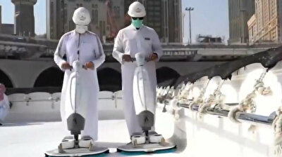Holy Kaaba gets roof cleaning in Mecca ahead of Hajj