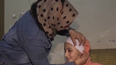 Turkish aid group helps restore hearing of young Syrian refugee girl