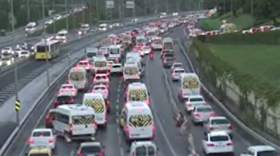 Monday morning traffic jam blues salute Istanbulites