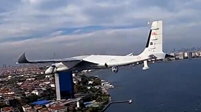 Turkish F-16 pilot captures footage of Akinci combat drone during demo flight