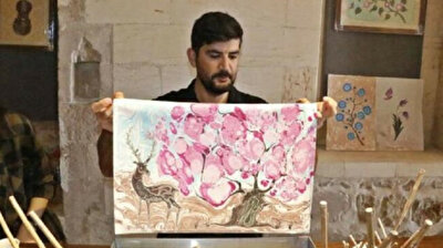 Turkish teacher takes traditional 'Ebru' art to the next level
