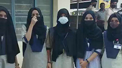 Indian college denies entry to six Muslim students wearing hijab in Karnataka