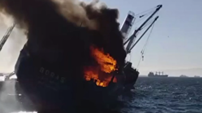Ship wreckage bursts into flames in Istanbul