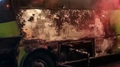 Parked bus bursts into flames in Türkiye’s Kocaeli