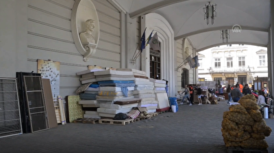 Ukraine war turns Lviv's Art Palace into aid hub for refugees