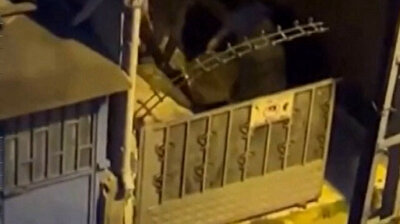Money heist: thieves hide stolen steel safe in car trunk in Istanbul