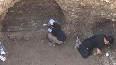 Archaeologists unearth ancient chamber tomb in southeast Turkey