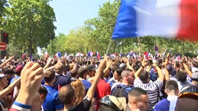 Crowds of excited French fans gather in Paris for World Cup final